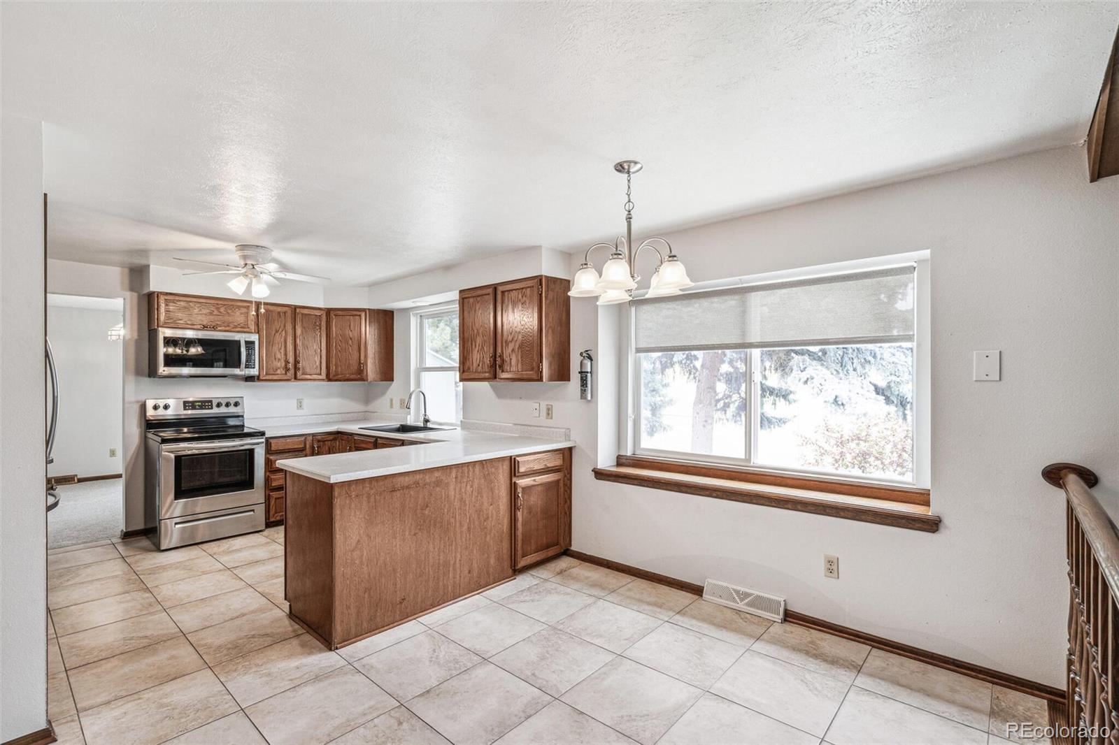 MLS Image #6 for 9431 w jewell place,lakewood, Colorado