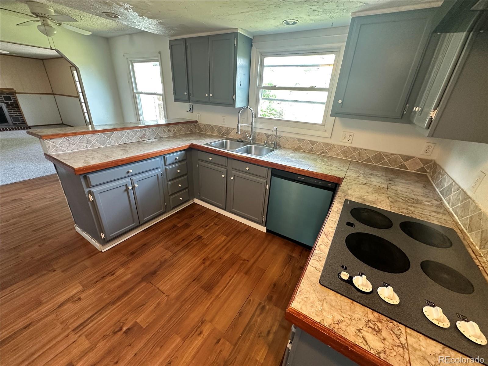 MLS Image #5 for 7431  webster street,arvada, Colorado