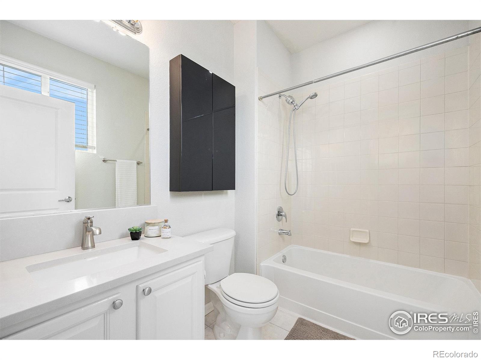 MLS Image #15 for 85  uinta way,denver, Colorado