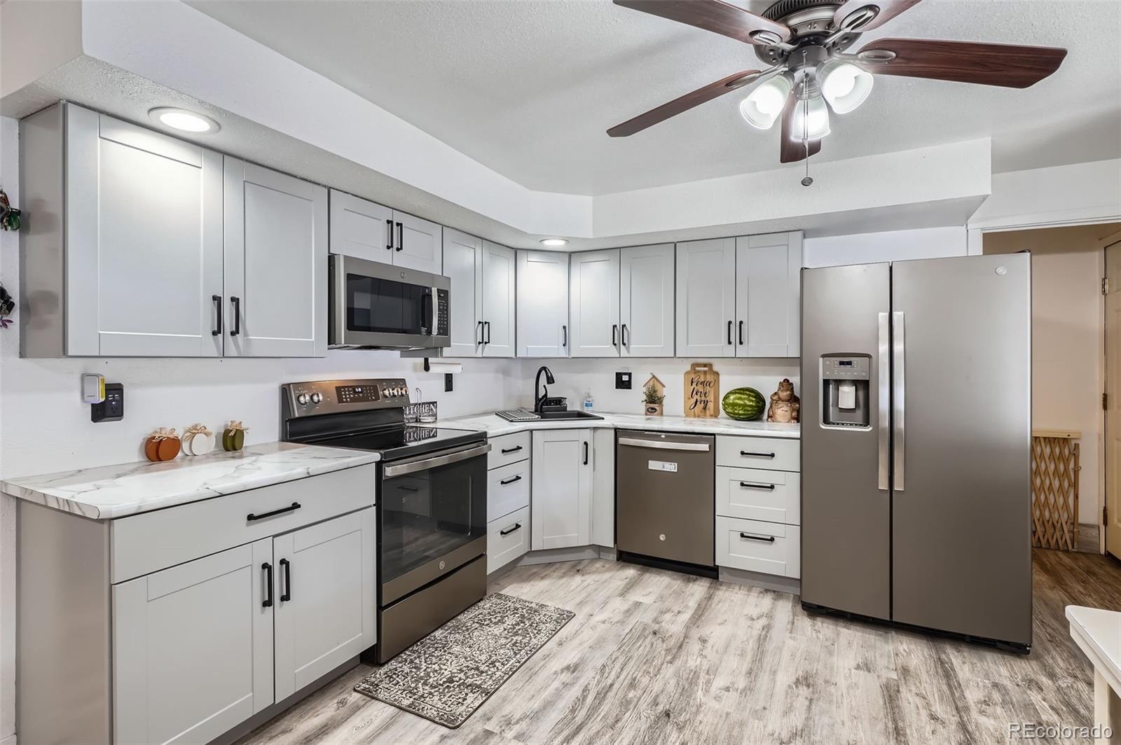 MLS Image #3 for 6761  harlan street,arvada, Colorado