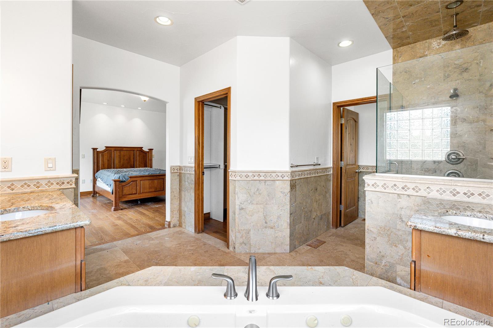MLS Image #15 for 1195 w 70th avenue,denver, Colorado