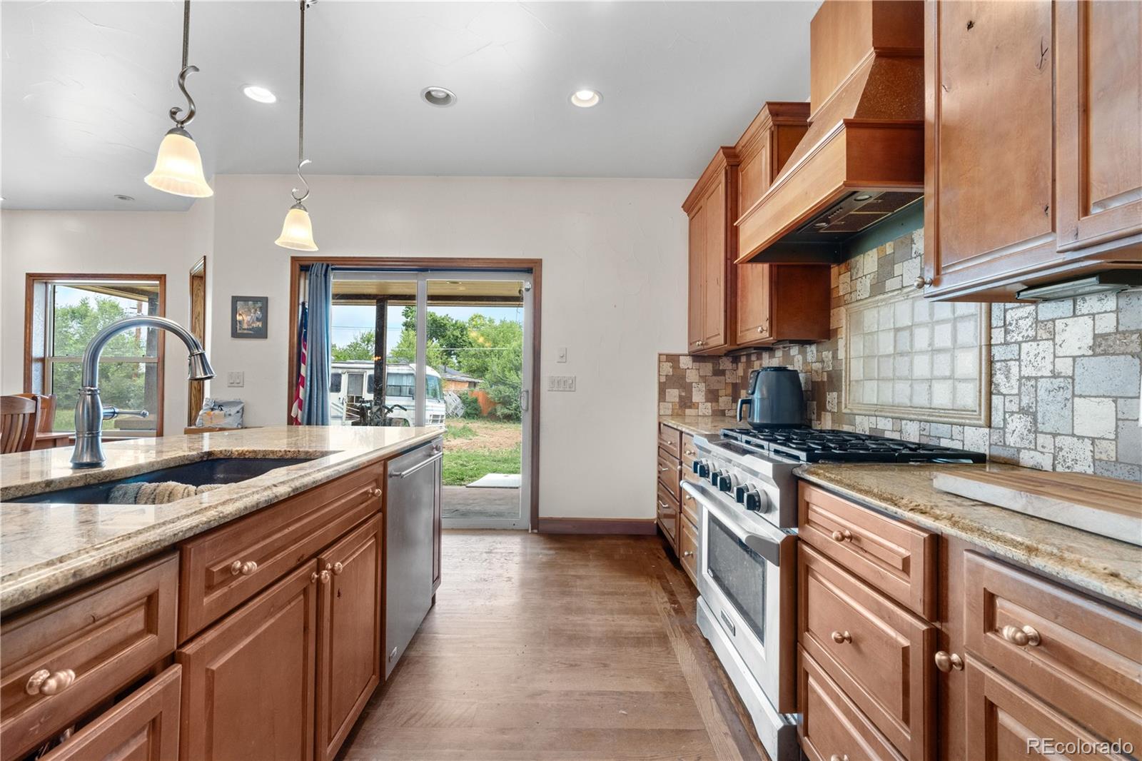 MLS Image #3 for 1195 w 70th avenue,denver, Colorado