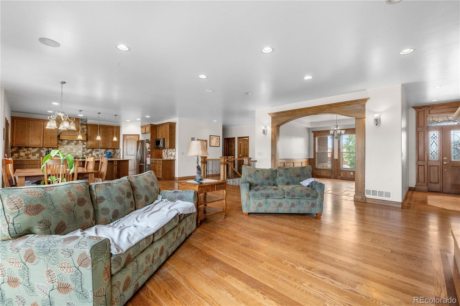 MLS Image #4 for 1195 w 70th avenue,denver, Colorado