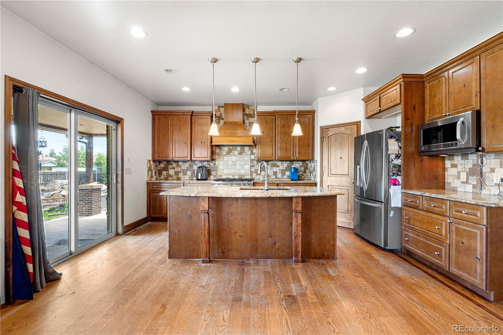 MLS Image #6 for 1195 w 70th avenue,denver, Colorado