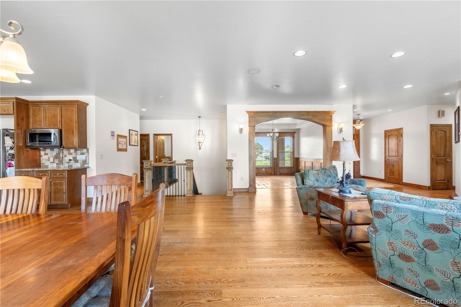MLS Image #8 for 1195 w 70th avenue,denver, Colorado