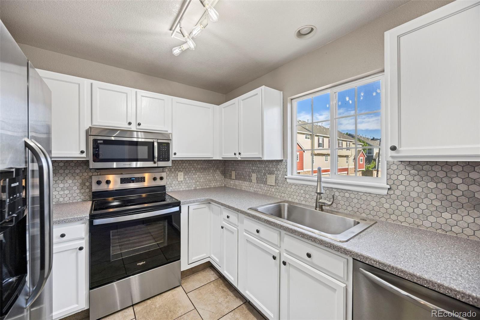 MLS Image #12 for 1522  chimney peak drive,castle rock, Colorado