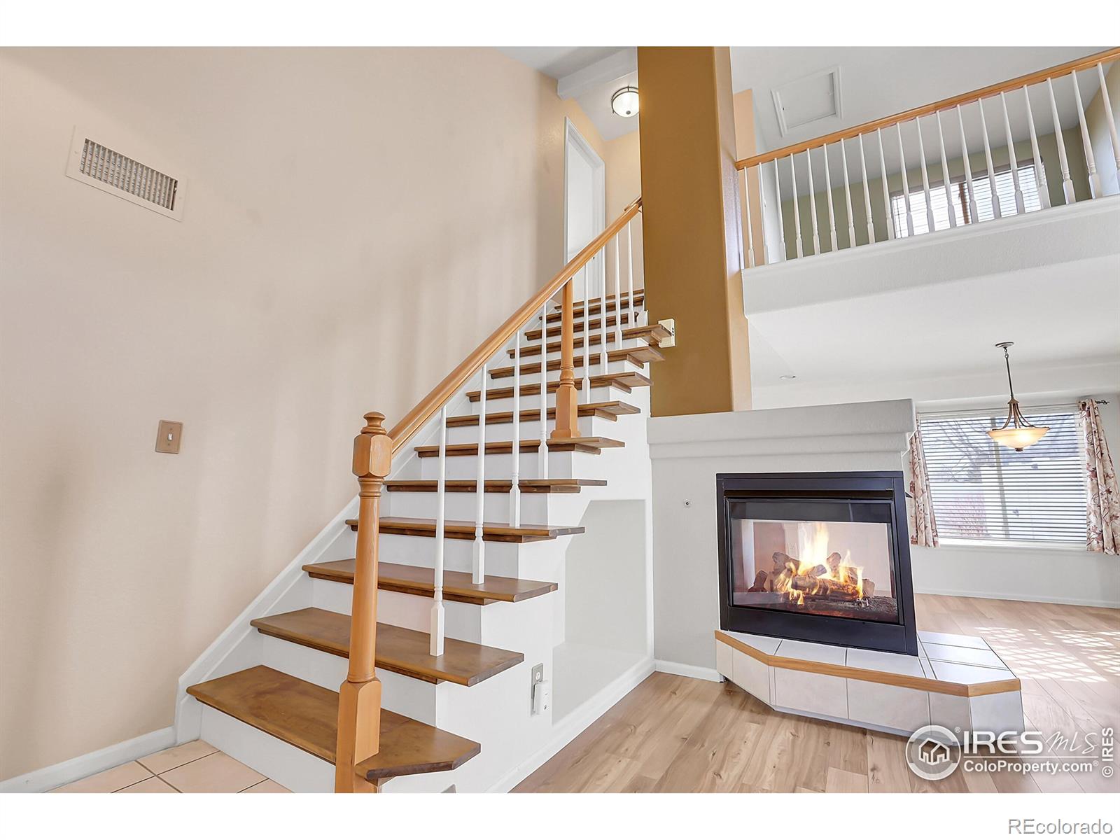 MLS Image #15 for 20764 e 47th avenue,denver, Colorado