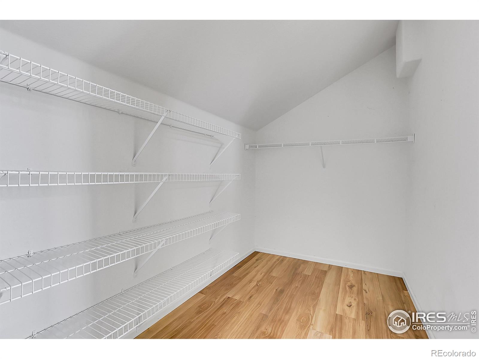 MLS Image #21 for 20764 e 47th avenue,denver, Colorado