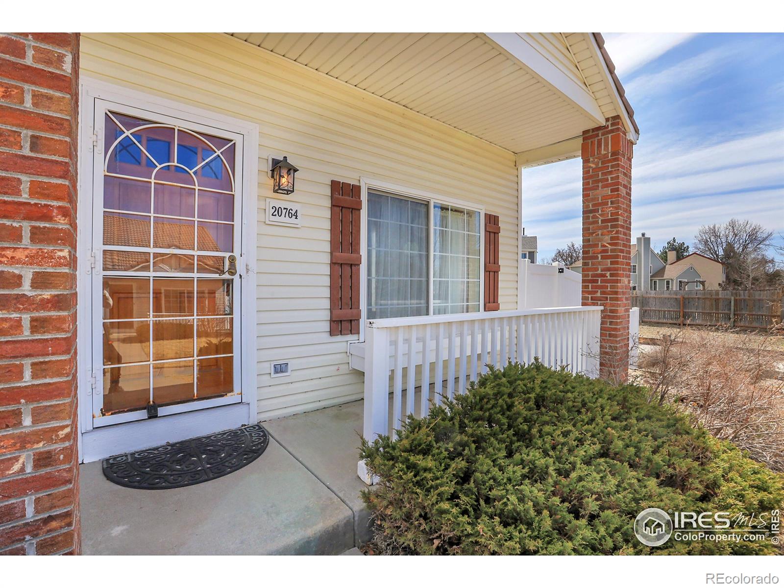 MLS Image #23 for 20764 e 47th avenue,denver, Colorado