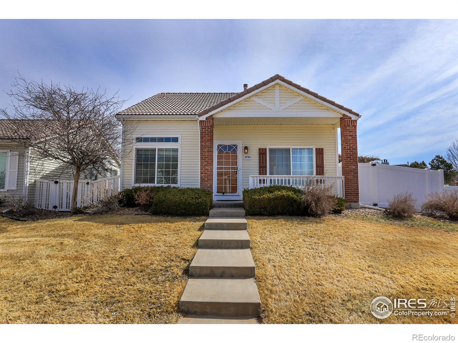 MLS Image #25 for 20764 e 47th avenue,denver, Colorado