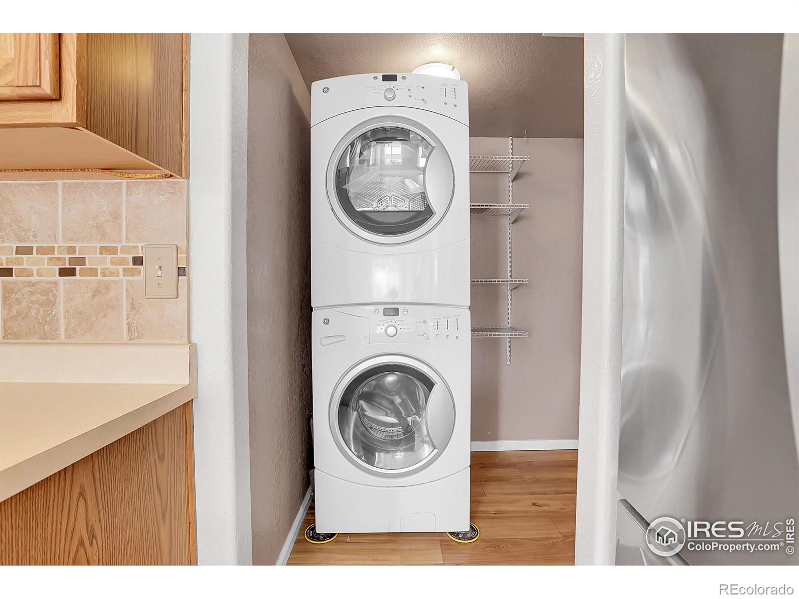 MLS Image #7 for 20764 e 47th avenue,denver, Colorado