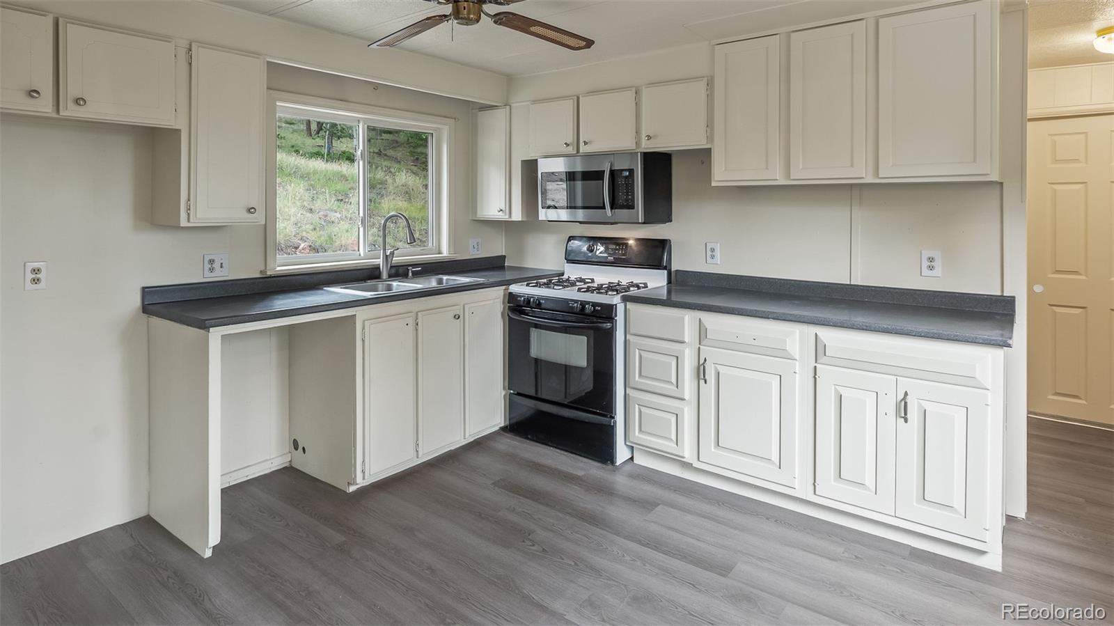 MLS Image #14 for 900  beaver creek drive,florissant, Colorado