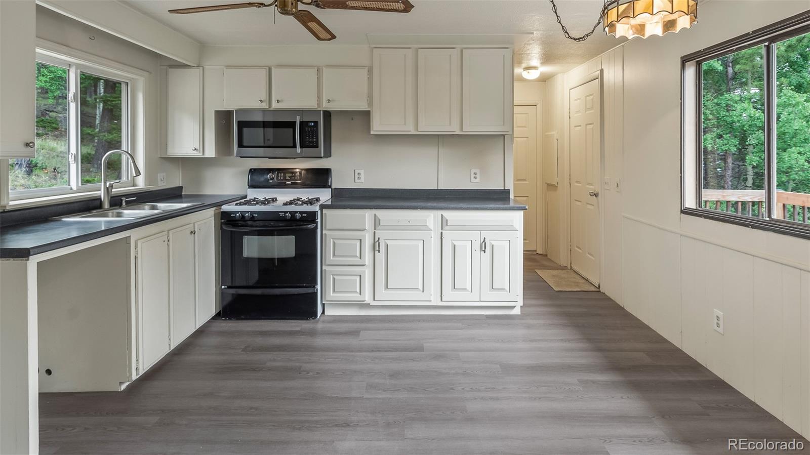 MLS Image #15 for 900  beaver creek drive,florissant, Colorado