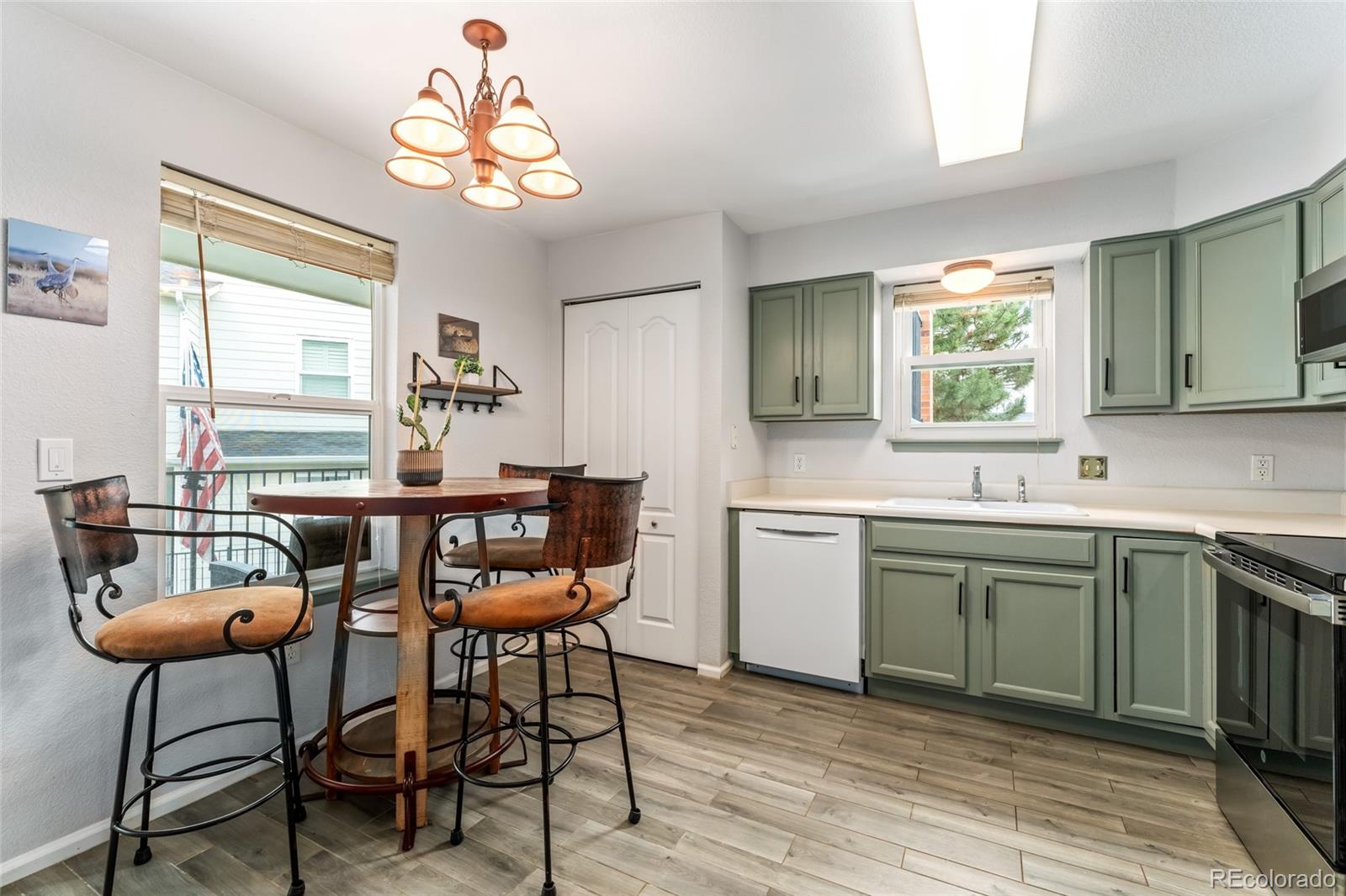 MLS Image #8 for 1670 s deframe street,lakewood, Colorado