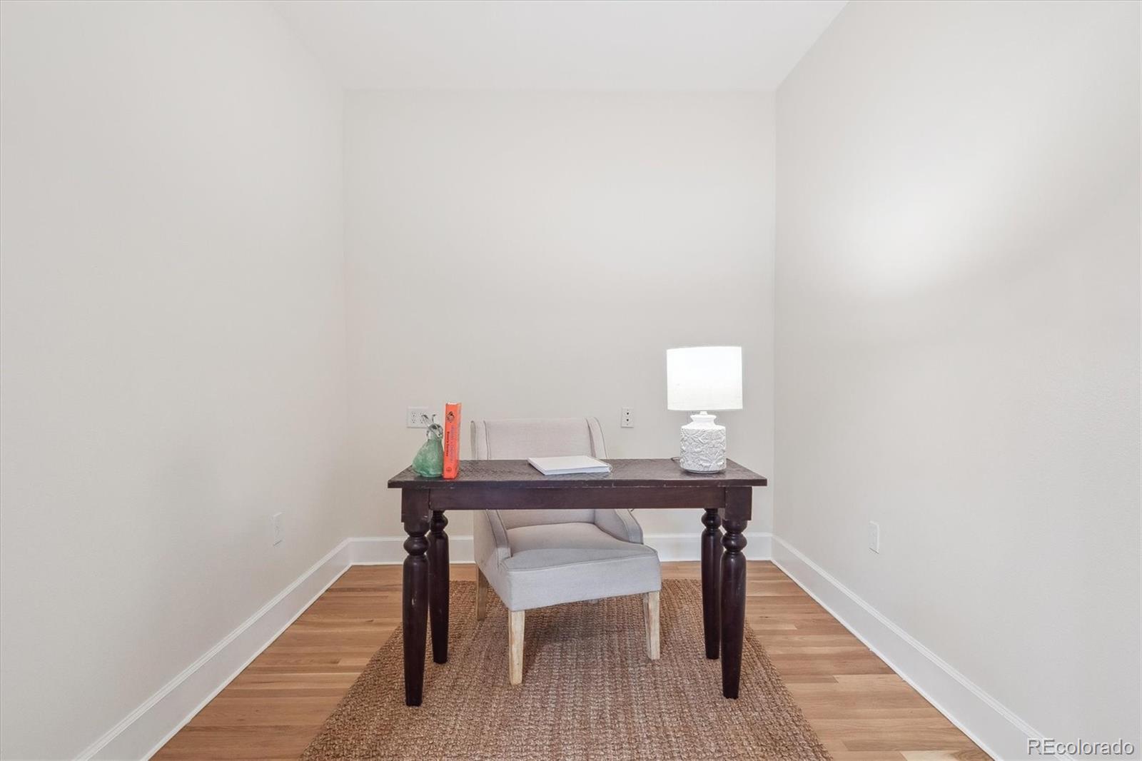 MLS Image #18 for 300  hudson street,denver, Colorado