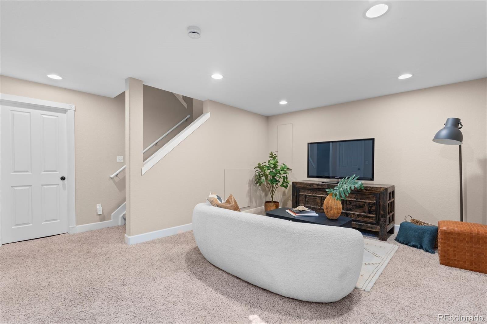 MLS Image #25 for 7746 e severn place,denver, Colorado