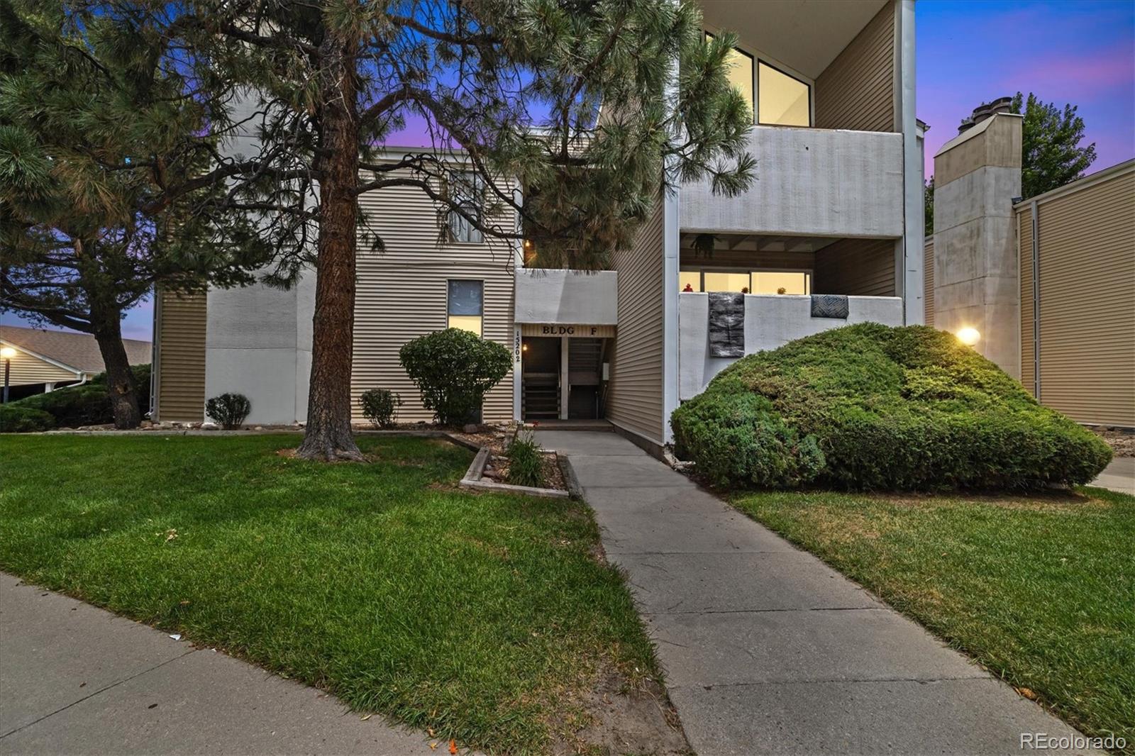 MLS Image #16 for 15202 e hampden circle,aurora, Colorado