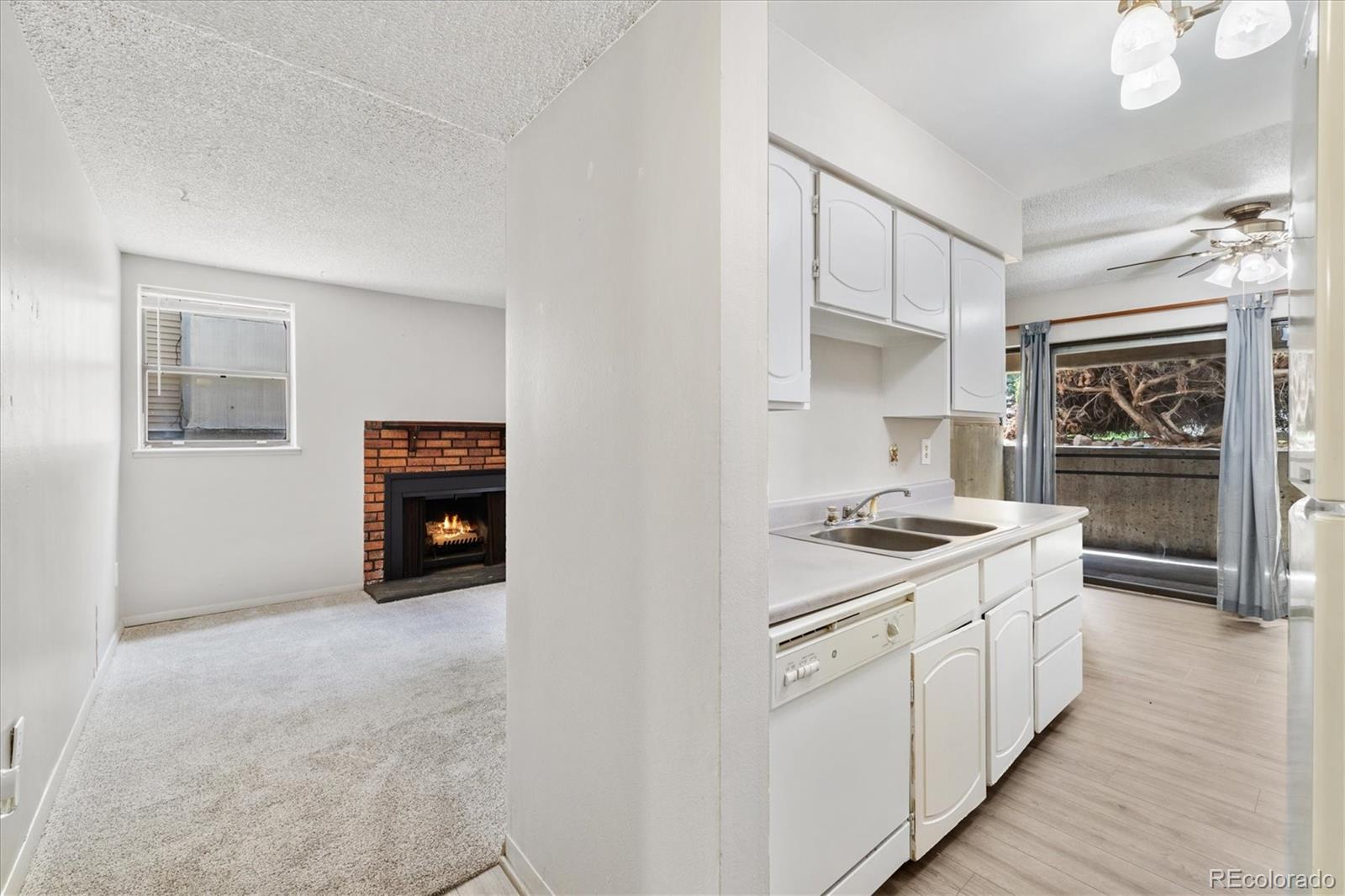 MLS Image #21 for 15202 e hampden circle,aurora, Colorado