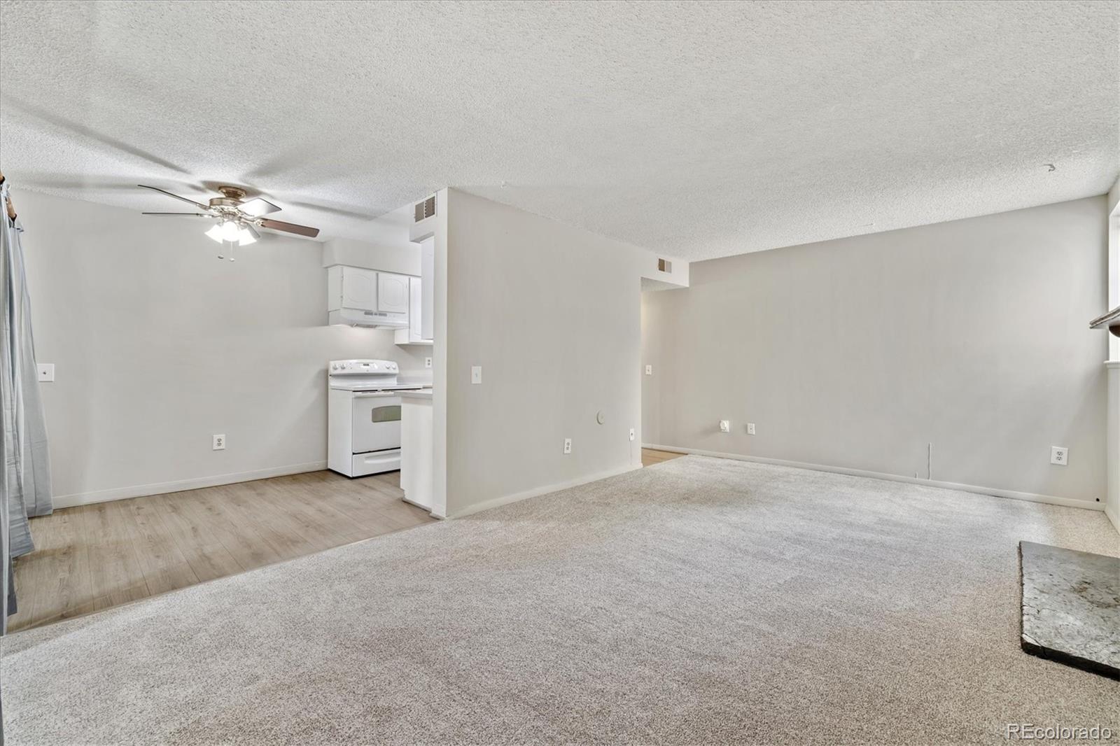 MLS Image #29 for 15202 e hampden circle,aurora, Colorado