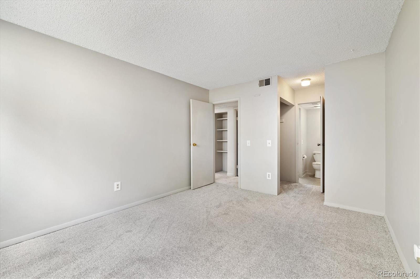 MLS Image #32 for 15202 e hampden circle,aurora, Colorado