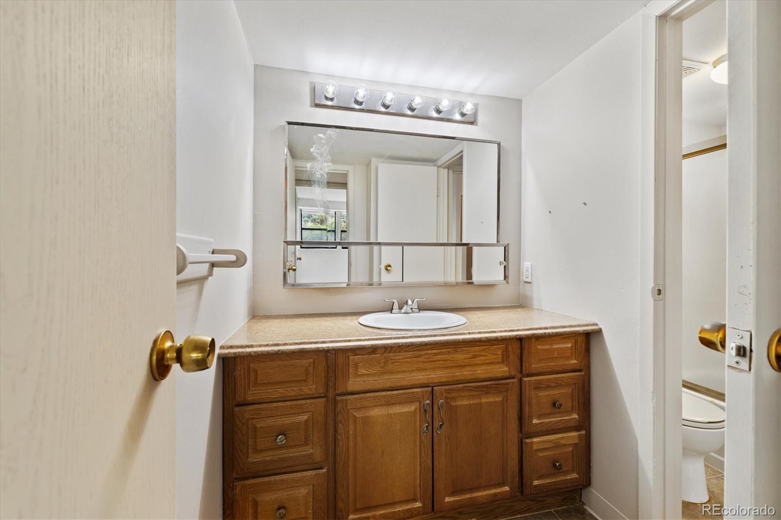 MLS Image #36 for 15202 e hampden circle,aurora, Colorado