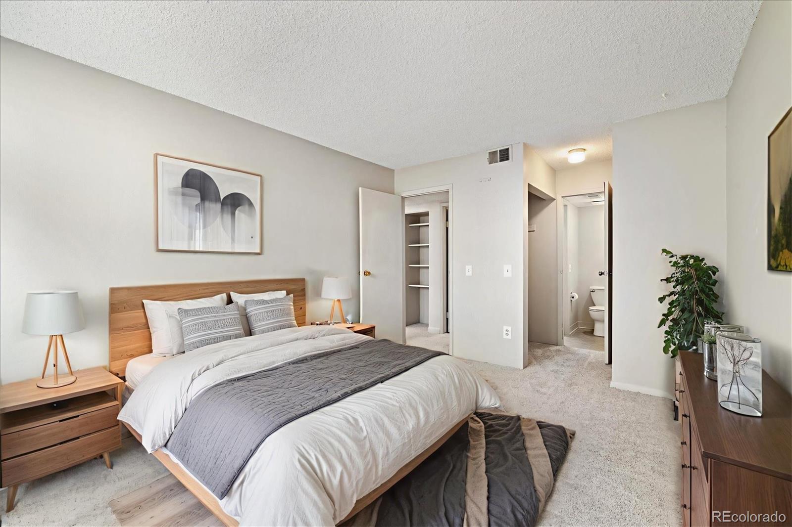 MLS Image #8 for 15202 e hampden circle,aurora, Colorado