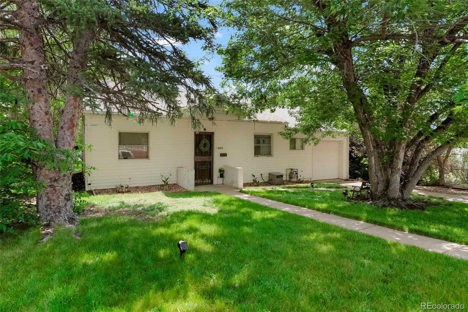 MLS Image #1 for 1070 s newton street,denver, Colorado