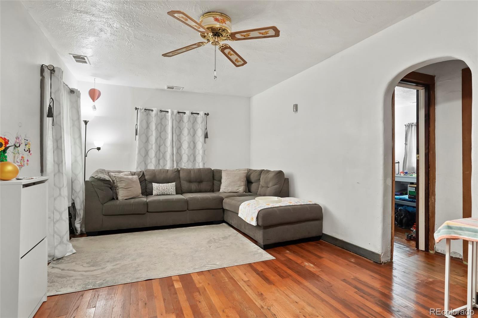 MLS Image #4 for 1070 s newton street,denver, Colorado