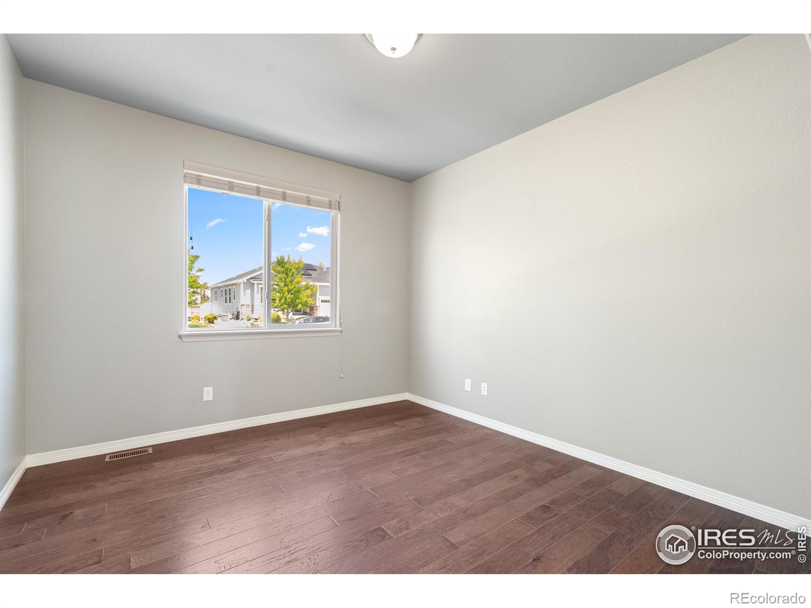 MLS Image #12 for 848  shirttail peak drive,windsor, Colorado