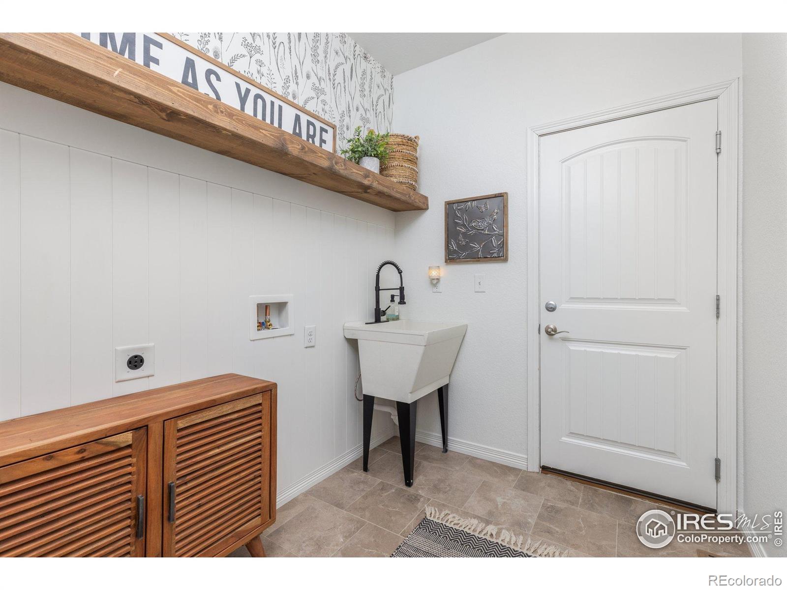 MLS Image #18 for 675  lene lane,berthoud, Colorado