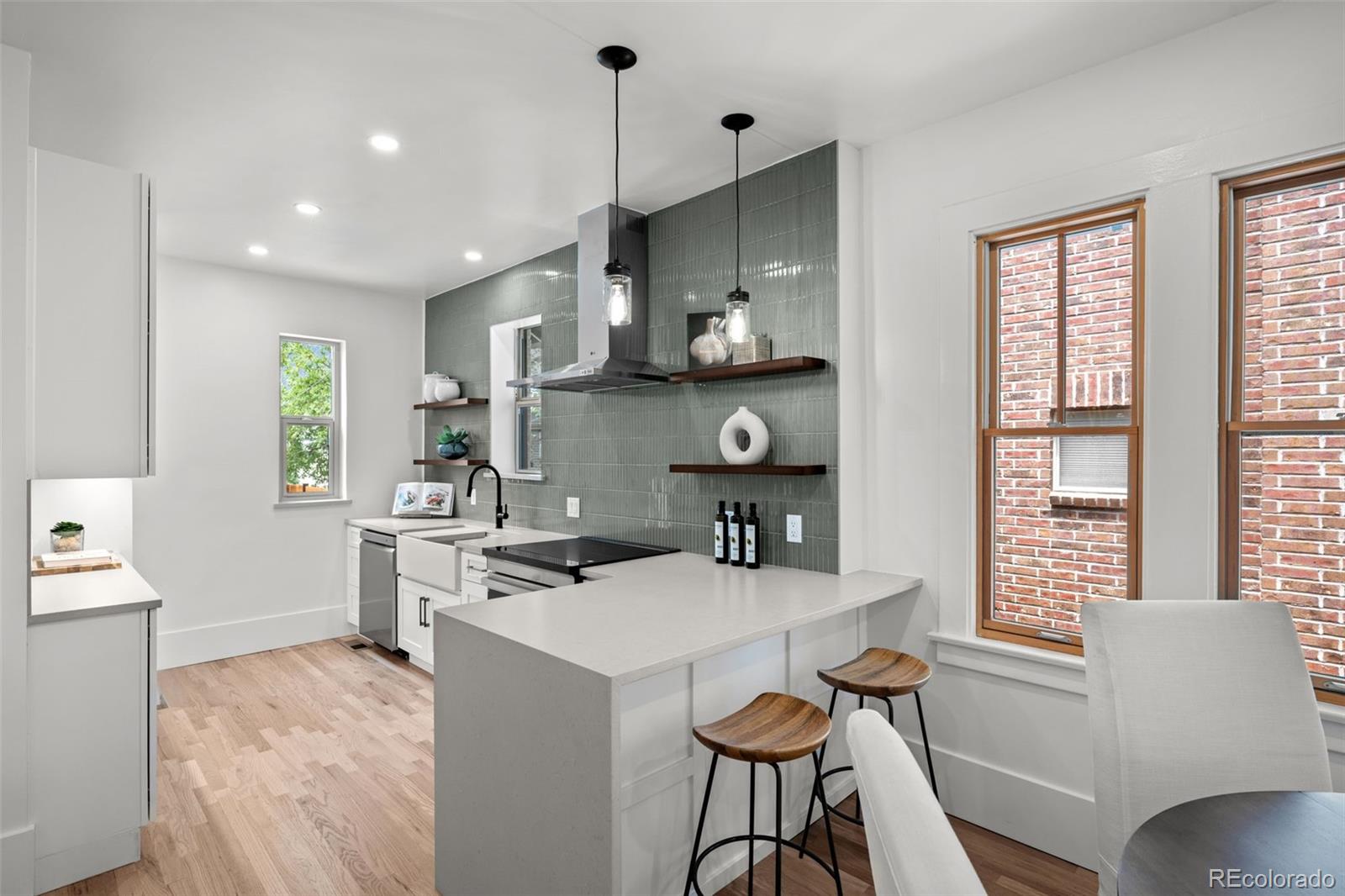 MLS Image #9 for 2569  forest street,denver, Colorado