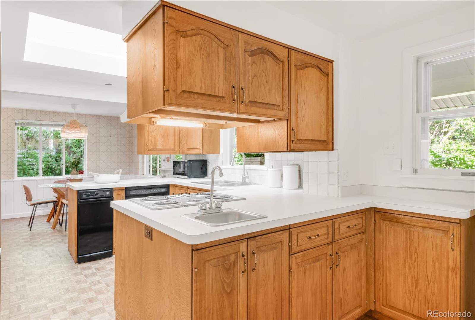 MLS Image #9 for 950  everett street,lakewood, Colorado