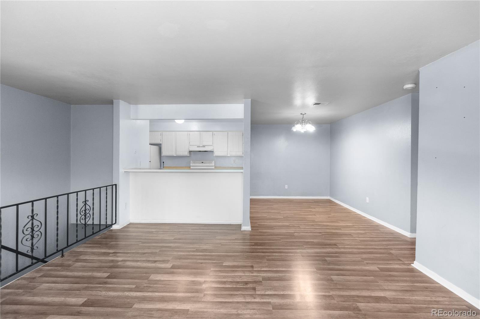 MLS Image #5 for 1155 s fairplay circle,aurora, Colorado