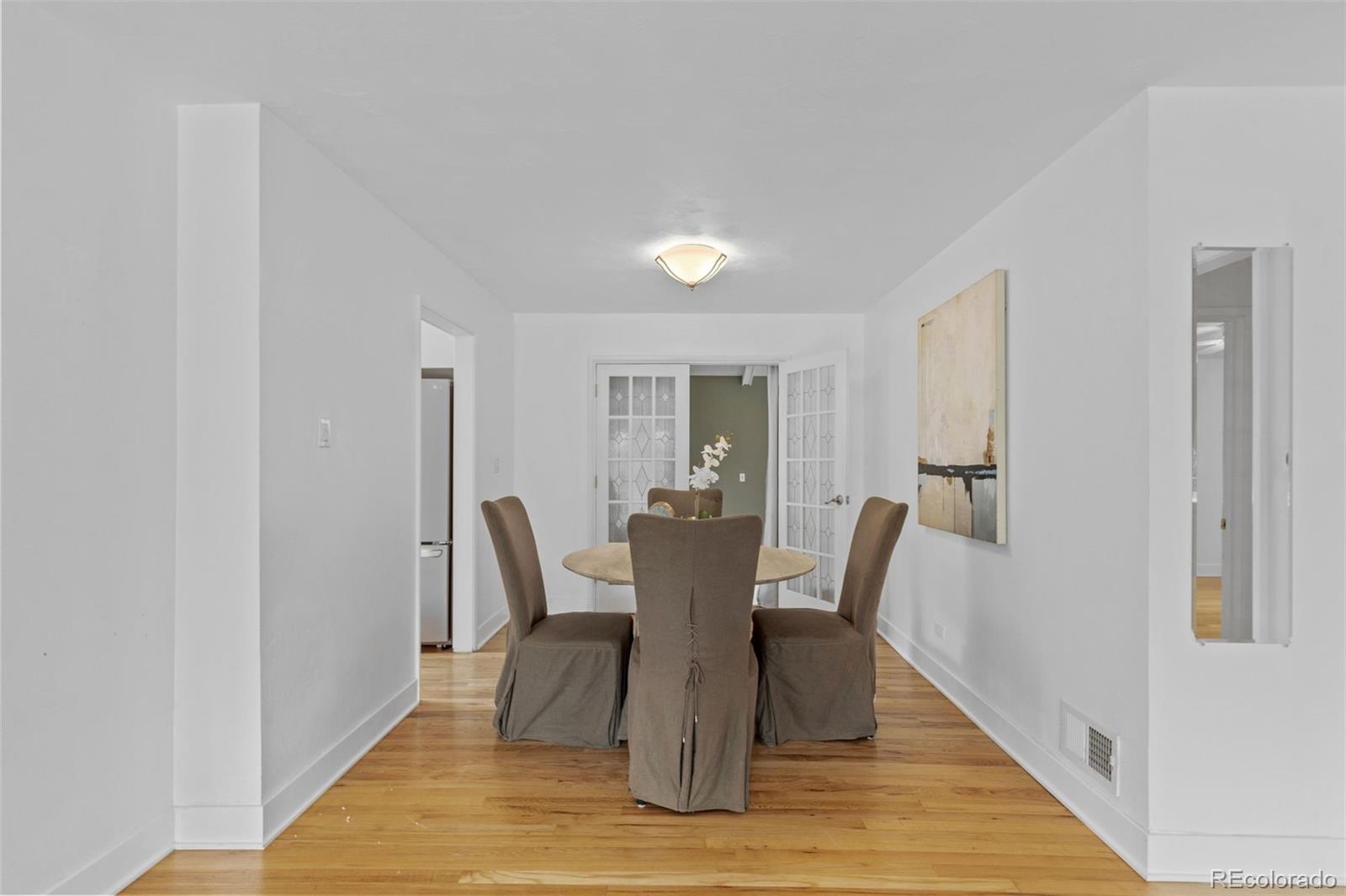 MLS Image #12 for 3209 e yale way,denver, Colorado