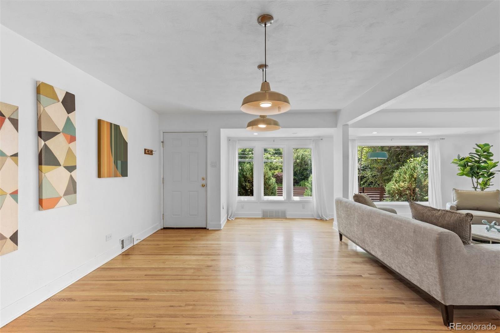 MLS Image #7 for 3209 e yale way,denver, Colorado