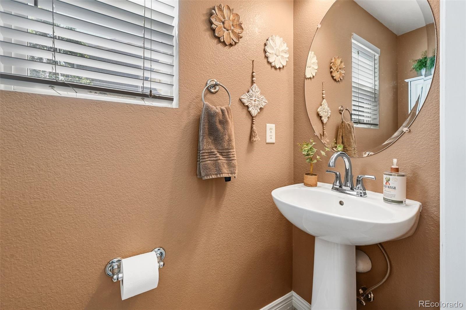 MLS Image #24 for 16863  trail view circle,parker, Colorado
