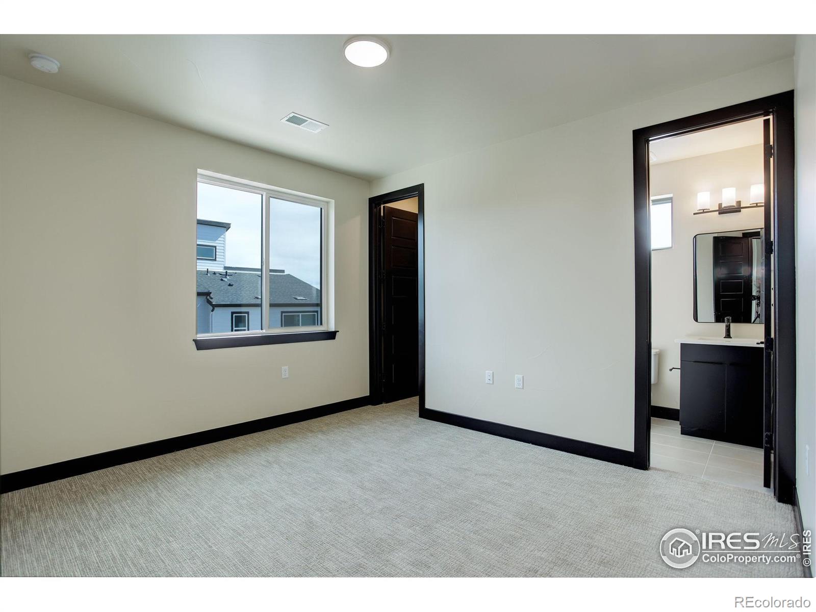 MLS Image #29 for 1778  peak loop,broomfield, Colorado