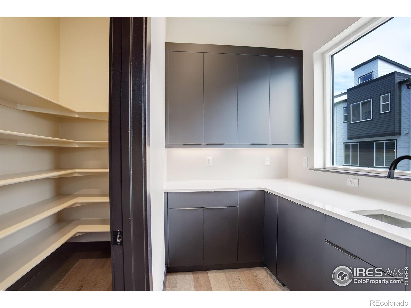 MLS Image #33 for 1778  peak loop,broomfield, Colorado