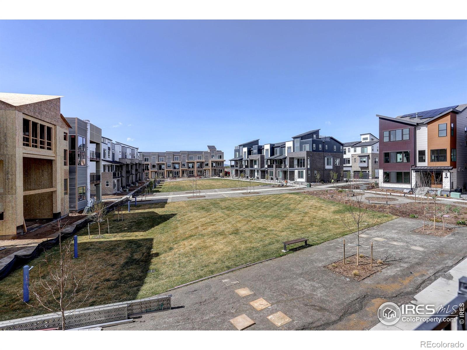 MLS Image #35 for 1778  peak loop,broomfield, Colorado
