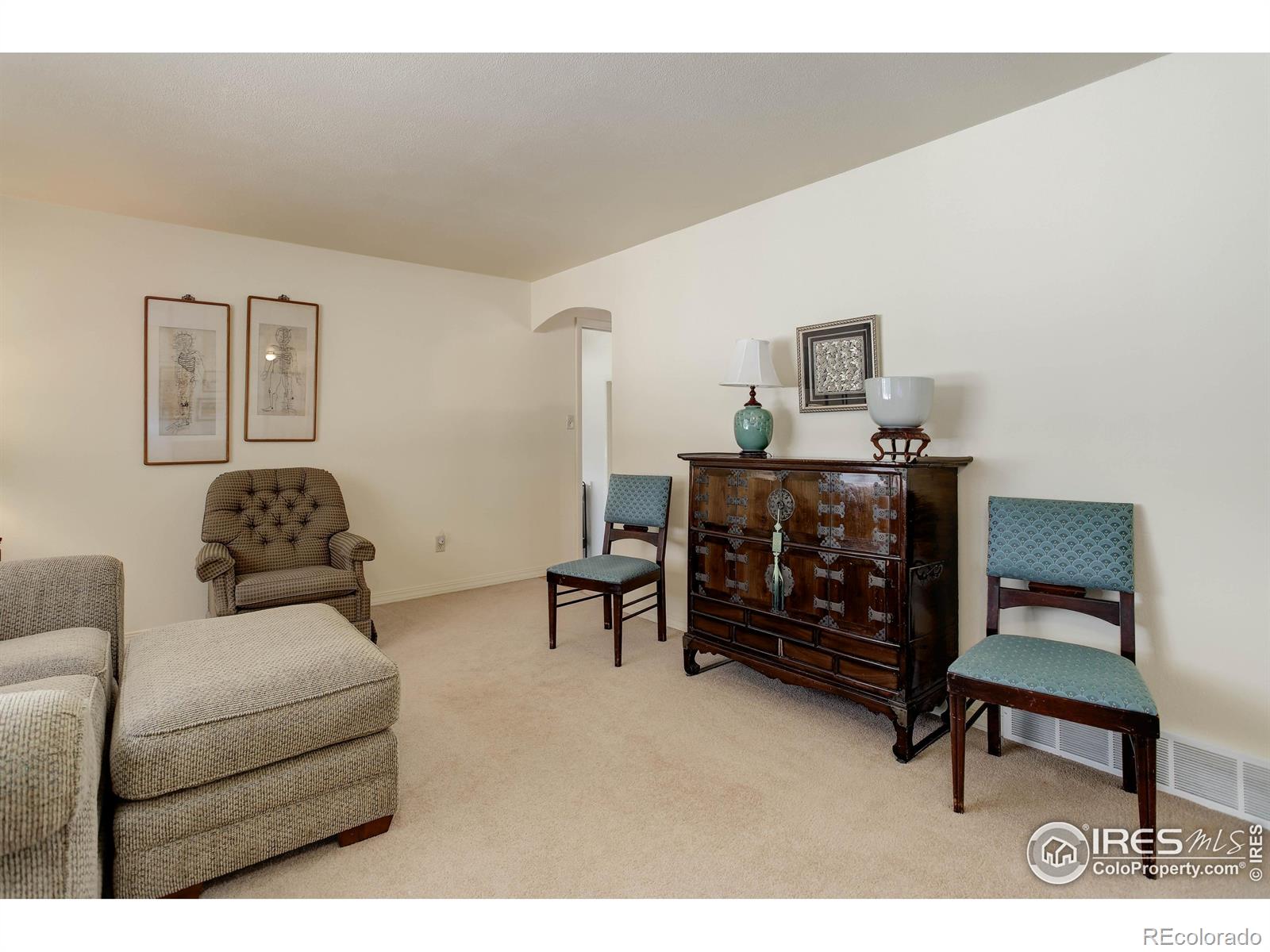 MLS Image #5 for 915  19th avenue,longmont, Colorado