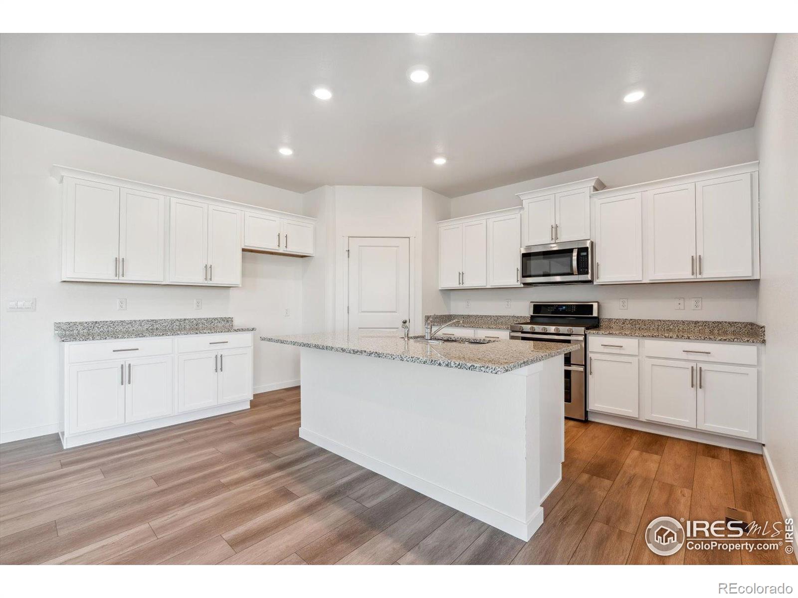 MLS Image #6 for 4730  hatcher drive,brighton, Colorado