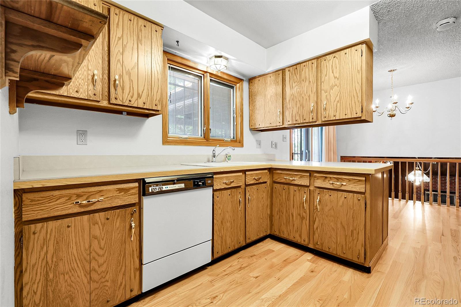 MLS Image #13 for 11936 e oregon circle,aurora, Colorado
