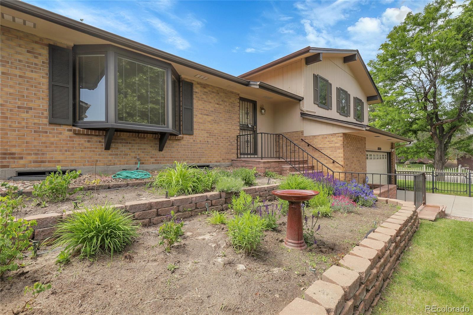 MLS Image #3 for 11936 e oregon circle,aurora, Colorado