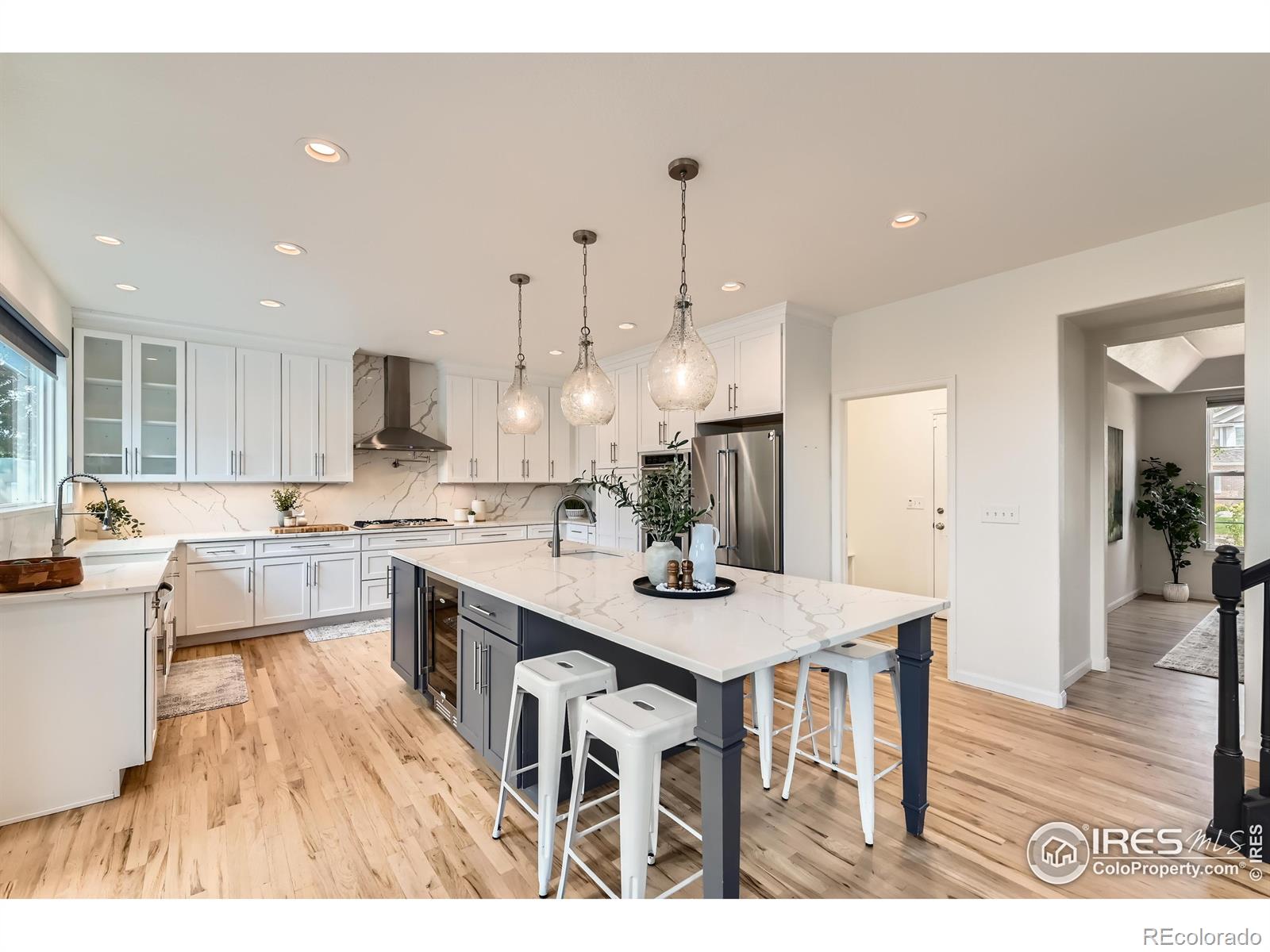 MLS Image #6 for 1005  creek court,longmont, Colorado
