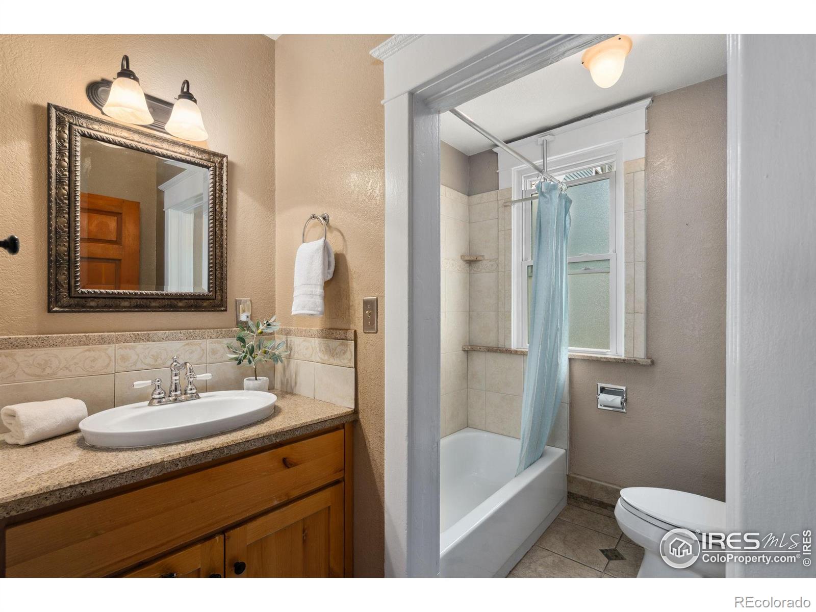 MLS Image #11 for 729  peterson street,fort collins, Colorado