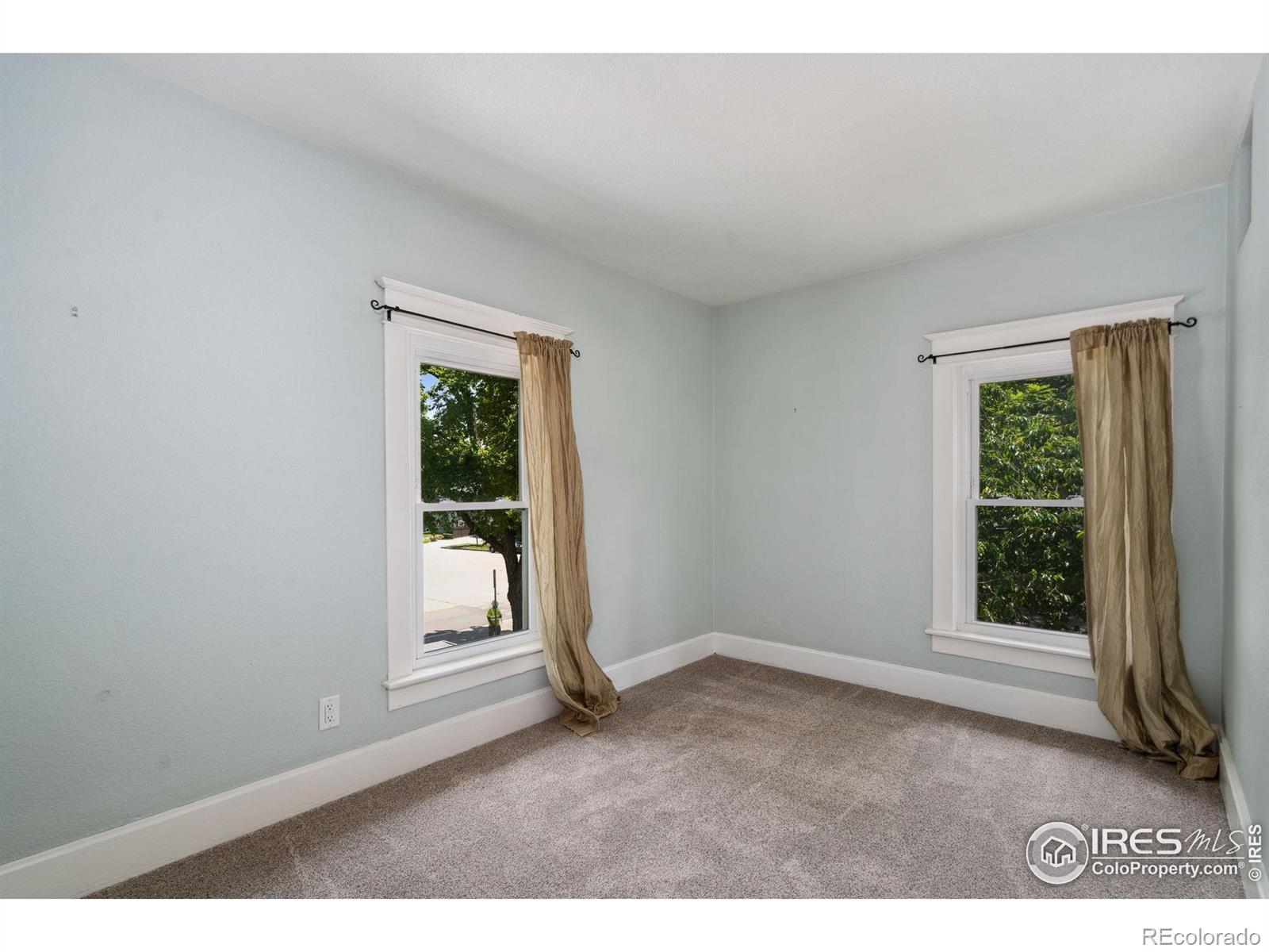 MLS Image #18 for 729  peterson street,fort collins, Colorado
