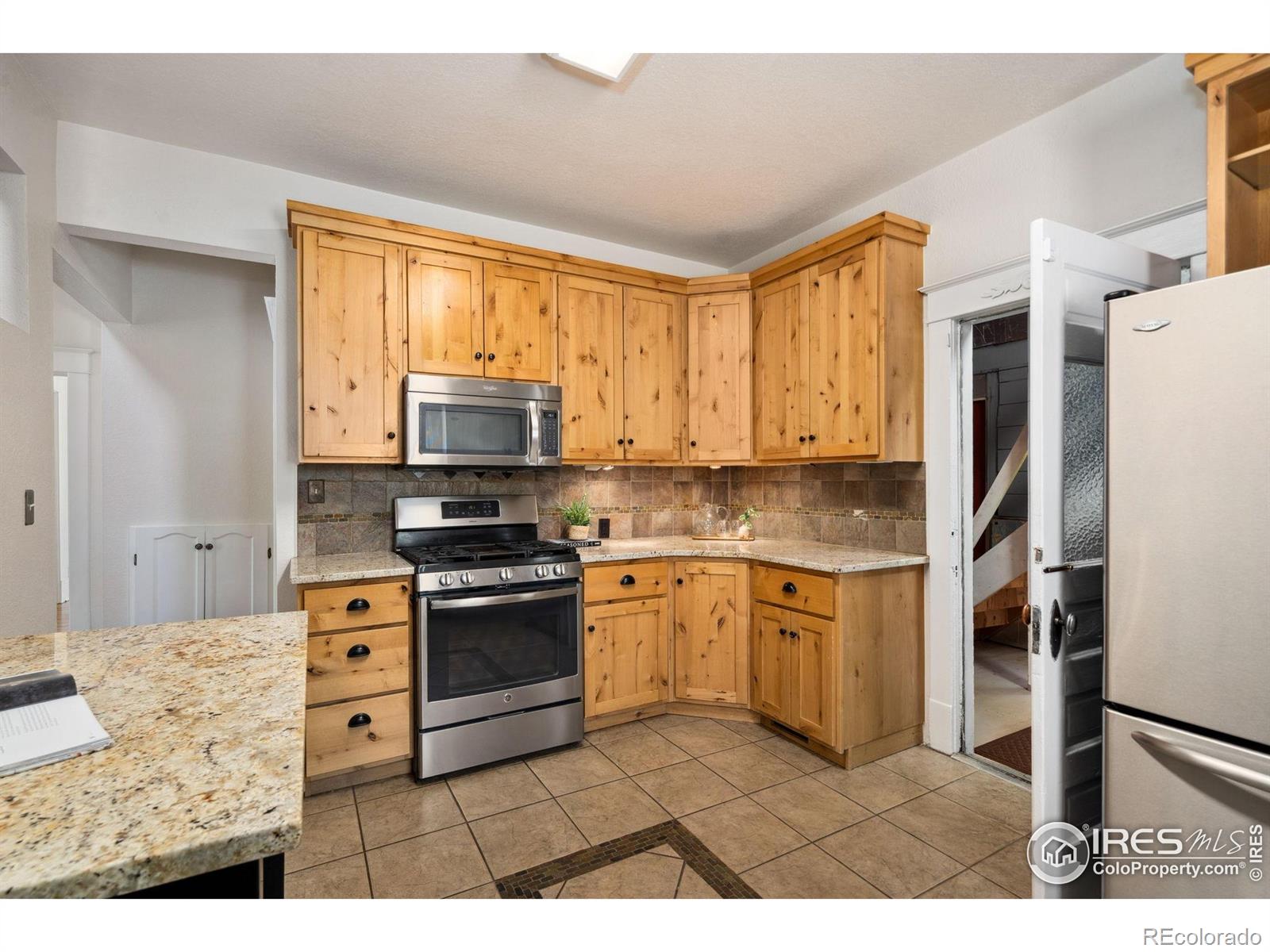 MLS Image #9 for 729  peterson street,fort collins, Colorado