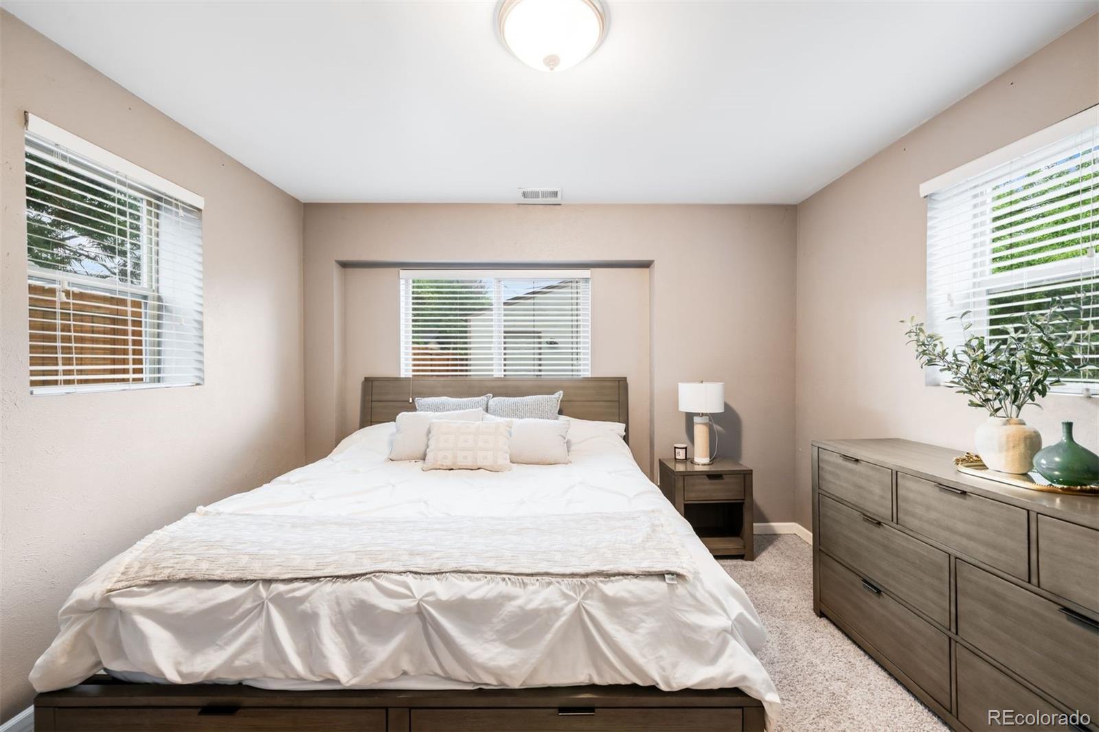 MLS Image #13 for 2255  perry street,denver, Colorado