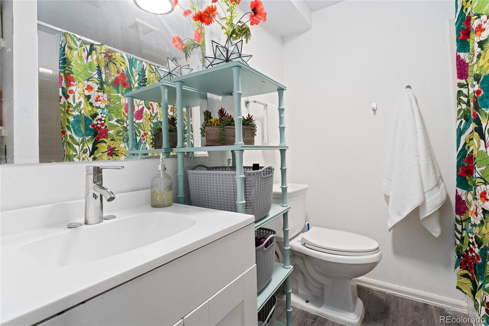 MLS Image #15 for 6621 e peakview place,centennial, Colorado