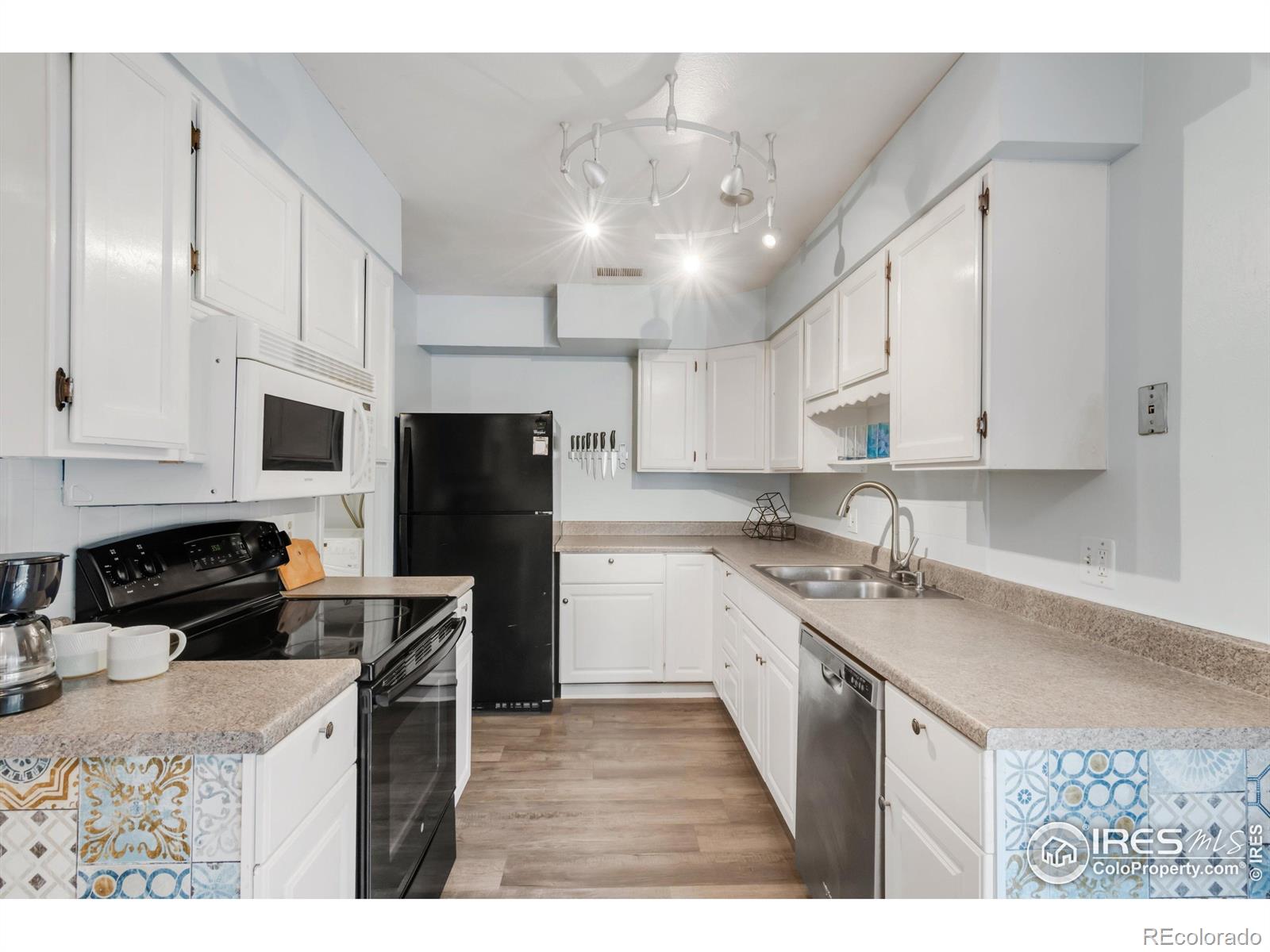 MLS Image #9 for 1901 w 101st avenue,thornton, Colorado